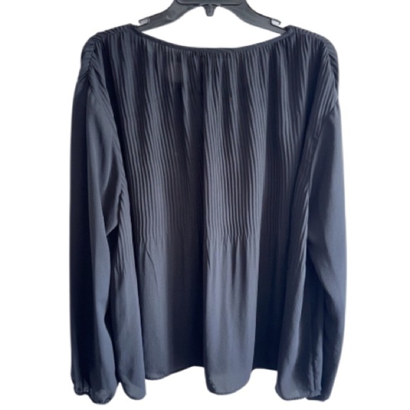 Daniel Rainn Silky Black Long Sleeve Pin Tucked Peasant Blouse Top Sz Large - Picture 2 of 9